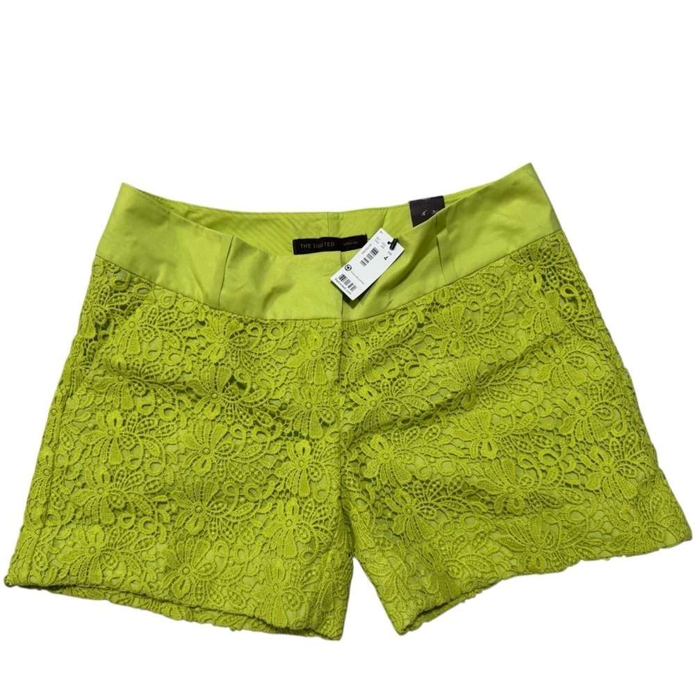⚡️NWT The limited shorts size 4 drew fit